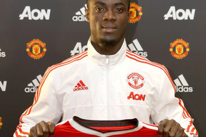 رسمياً... مانشستر يونايتد يوقّع مع إيريك بايلي