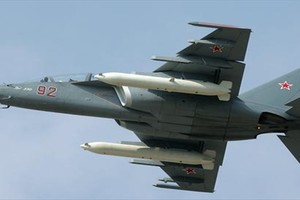 مقاتلة صينية تعترض طائرة تجسس أمريكية 'بطريقة غير آمنة'