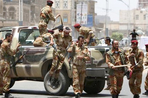 الجيش اليمني يعتقل قيادات لـ«الإخوان» في حضرموت