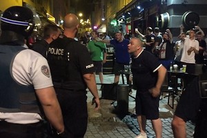 اشتباك بين مشجعين بريطانيين وسكان بمارسيليا قبل افتتاح بطولة أوروبا للقدم