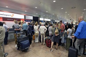 انقطاع الكهرباء يعطل دخول الركاب إلى مطار بروكسل   