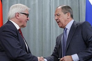 وزيرا خارجية روسيا وألمانيا يناقشان هاتفيا الوضع في سورية وليبيا  وأوكرانيا