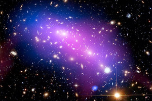 علماء يرصدون لاول مرة سحبا غازية يبتلعها ثقب اسود