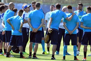  كونتي يعتمد على دفاع يوفنتوس للانطلاق في فرنسا