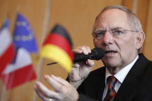 وزير المالية الألماني يحذر من خروج بريطانيا من الاتحاد الأوروبي