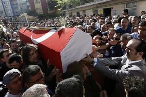 توقيف ثلاثة مشتبه بهم إثر هجوم اسطنبول