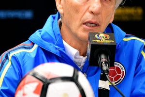 بيكرمان يجري تغييرات جذرية على تشكيلة كولومبيا في مباراة كوستاريكا