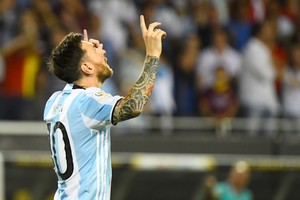 نصف ساعة كافية ليؤكد ميسي على مكانته كأفضل لاعب في العالم