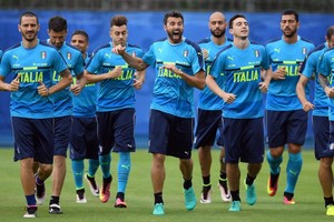 المنتخب الإيطالي يتفادى التدريب في ليون خوفا من الجواسيس