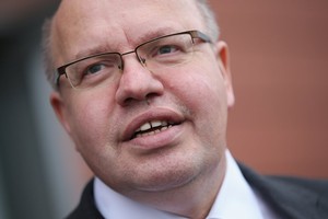 مسئول ألماني بارز يدعو لبقاء بريطانيا بالاتحاد الأوروبي