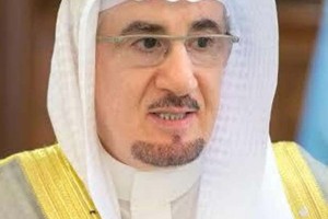 السعودية: وزير العمل يفاجئ موظفيه: مَنْ أراد وكالة الوزارة فليتقدم