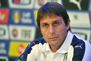 كونتي يشيد بالمنتخب البلجيكي ويستنكر تقارير الخوف من الجواسيس