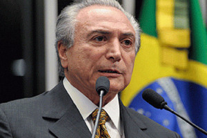 تامر يصف شهره الاول في رئاسة البرازيل بـ'الحرب'