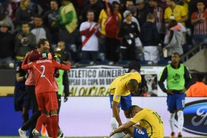 كوبا اميركا 2016: بعد اقصاء البرازيل... كلينسمان ومارتينو يطالبان بالتحكيم بالفيديو