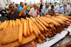 حزب إسلامي في تونس يخوض حملة لـ'فضح' غير الصائمين