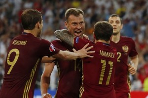 استبعاد روسيا من بطولة أوروبا 2016 مع إيقاف التنفيذ