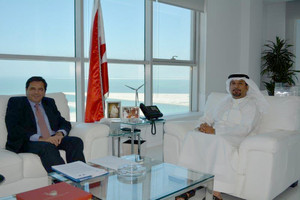 بن دينة يتسلم دعوة لحضور المؤتمر الدولي لمخلفات تحلية المياه بفرنسا