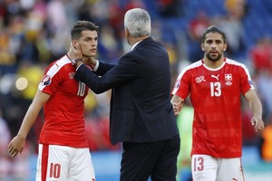 شاهد بالصور... تعادل سويسرا ورومانيا في 'يورو 2016'