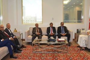 الزياني يستعرض العلاقات البحرينية الباكستانية وسبل تعزيز آليات التعاون