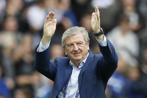 مدرب انجلترا: نستحق النقاط الأربع حتى الآن