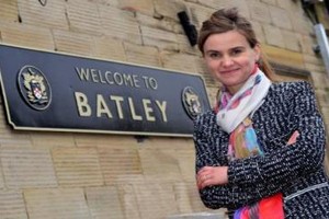 اصابة نائبة بريطانية من المعارضة في إطلاق نار وحالتها حرجة