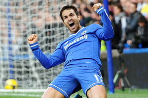 تشيلسي يعرض فابريغاس على ريال مدريد!