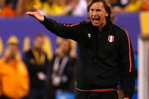 مدرب بيرو: الخروج أمام كولومبيا بركلات الترجيح سيساعدنا كثيرا على تطوير مستوانا