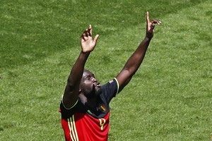 لوكاكو يثني على فوز بلجيكا على أيرلندا.. وأونيل يأسف للخسارة