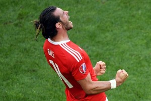 بلدة ويلزية تغير اسمها مؤقتا لغاريث بيل