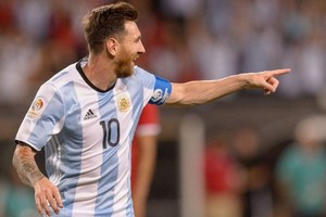 ميسي يخوض لقاء الأرجنتين وفنزويلا منذ البداية