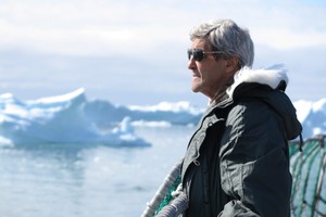 كيري يحذر من كارثة مناخية نتيجة ذوبان الجليد بالقطب الشمالي