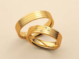 دراسة: لبس الذهب يضر بالصحة ويؤدي إلى الاكتئاب