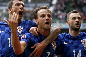 راكيتيتش يناشد اليويفا بعدم اقصاء كرواتيا من يورو 2016