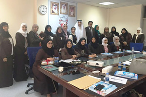 قسم البحث الاجتماعي ينظم يوماً توعوياً للموظفين بمركز مدينة عيسى الصحي