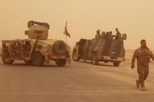 نيوزيلندا تمدد نشر قواتها التي تدرب الجيش العراقي