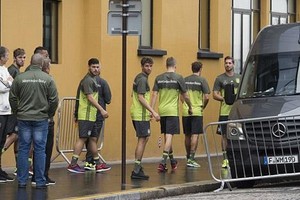 تقرير: إخلاء فندق إقامة المانشافت بباريس بعد العثور على جسم غريب