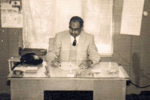 ﻿المربي عبدعلي أديبي رحل مُخلِّفاً ذكرى 100 عام حافلة بالتعلُّم والتعليم