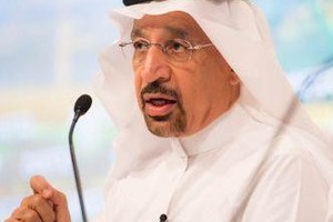وزير الطاقة السعودي: توازن العرض والطلب في سوق النفط يتحسن