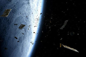 خبراء روس يصممون كاميرا لتصوير النفايات الفضائية