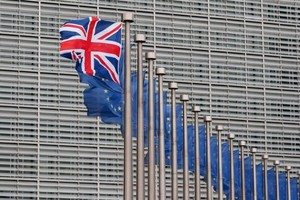 مليوني بريطاني يؤيدون إجراء استفتاء ثان للتصويت على عضوية بريطانيا بالاتحاد الأوروبي