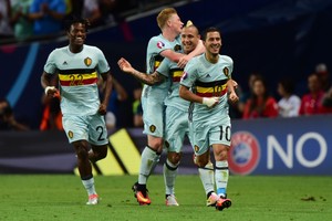 بلجيكا تنهي المغامرة المجرية برباعية نظيفة لتواجه ويلز في دور الثمانية بـ'يورو 2016 '