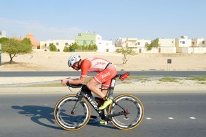 هوفمان يحصد المركز الرابع من فريق التحمل 13