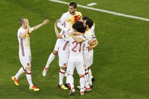 إسبانيا بـ'التيكي تاكا' ستُدافع عن لقبها أمام ملوك الدفاع