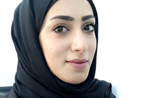 3 أشهر بدلاً من سنة لمتهمين تعديا علناً على إحدى الملل في مقطع فيديو