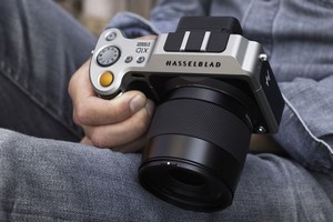 شركة 'Hasselblad' السويدية تطلق كاميرا بدقة 50 ميغابكسلا