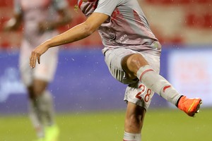 لخويا القطري يجدد عقد المساكني 5 مواسم