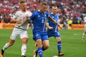 أيسلندا وويلز ينضمان إلى الصفوة في يورو 2016