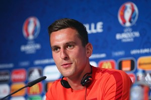 البولندي ميليك يتطلع لمواجهة مثله الأعلى في (يورو 2016)