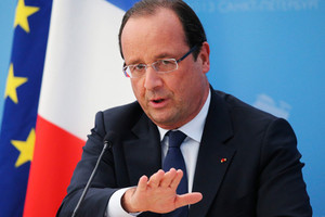 هولاند يعتبر أن وصول ترامب إلى الرئاسة سيعقد العلاقات الأميركية الأوروبية