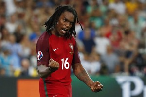 الموهبة البرتغالية 'ريناتو سانشيز'... هل حقاً لم يتجاوز الـ'18 عاماً'؟